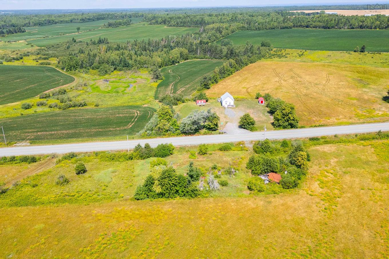 6226 Highway 6, Linden, NS