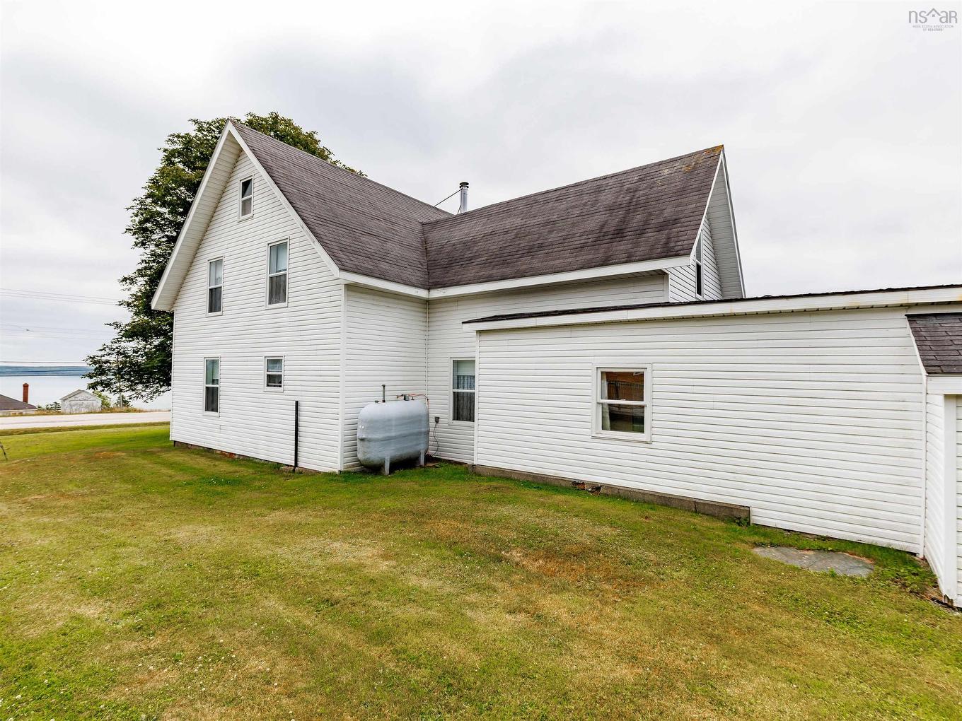 684 Highway 335 Highway, West Pubnico, NS