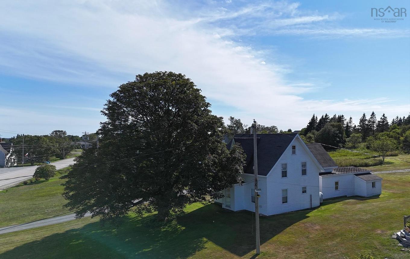 684 Highway 335 Highway, West Pubnico, NS