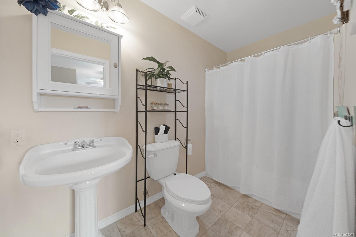 1591 Escarpment Way, Duncan, BC