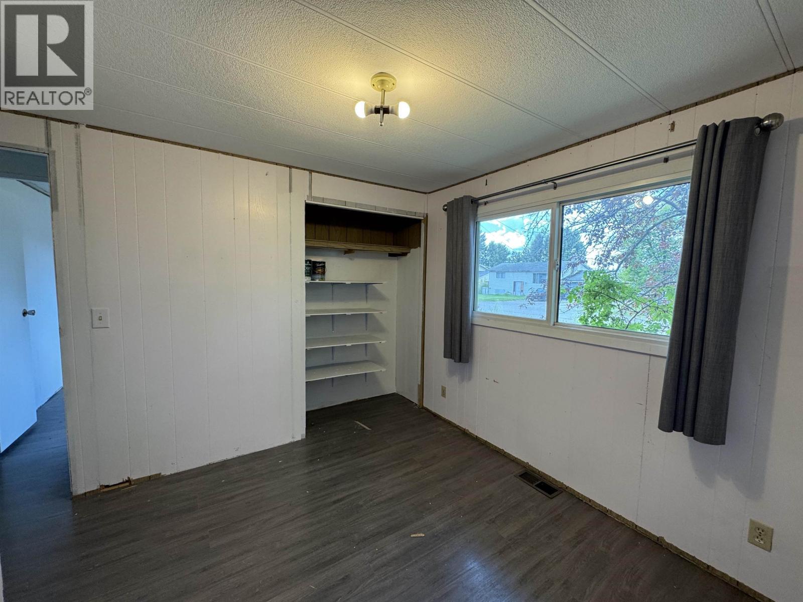 204 3Rd Avenue, Fort St. James, BC - Indoor Photo Showing Other Room