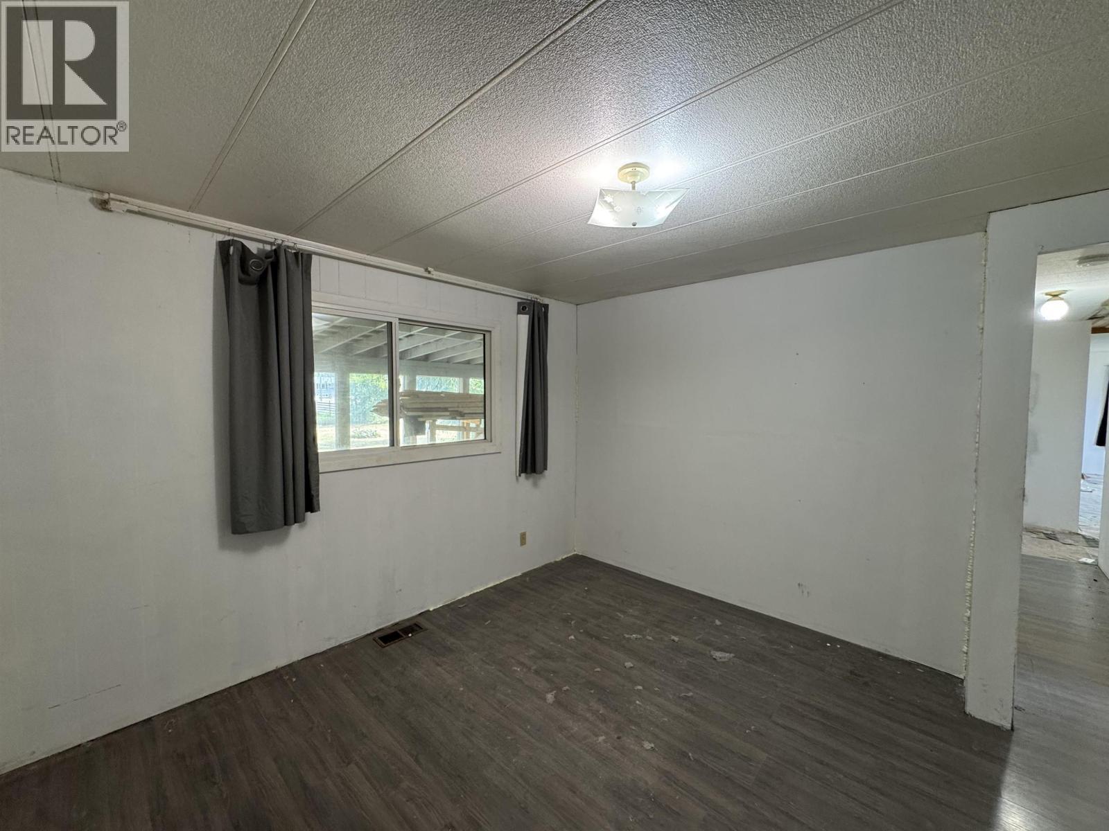 204 3Rd Avenue, Fort St. James, BC - Indoor Photo Showing Other Room