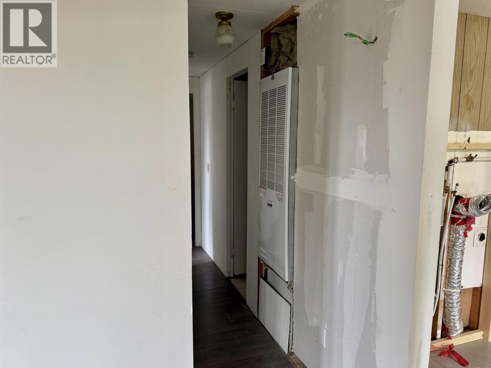 204 3Rd Avenue, Fort St. James, BC - Indoor Photo Showing Other Room