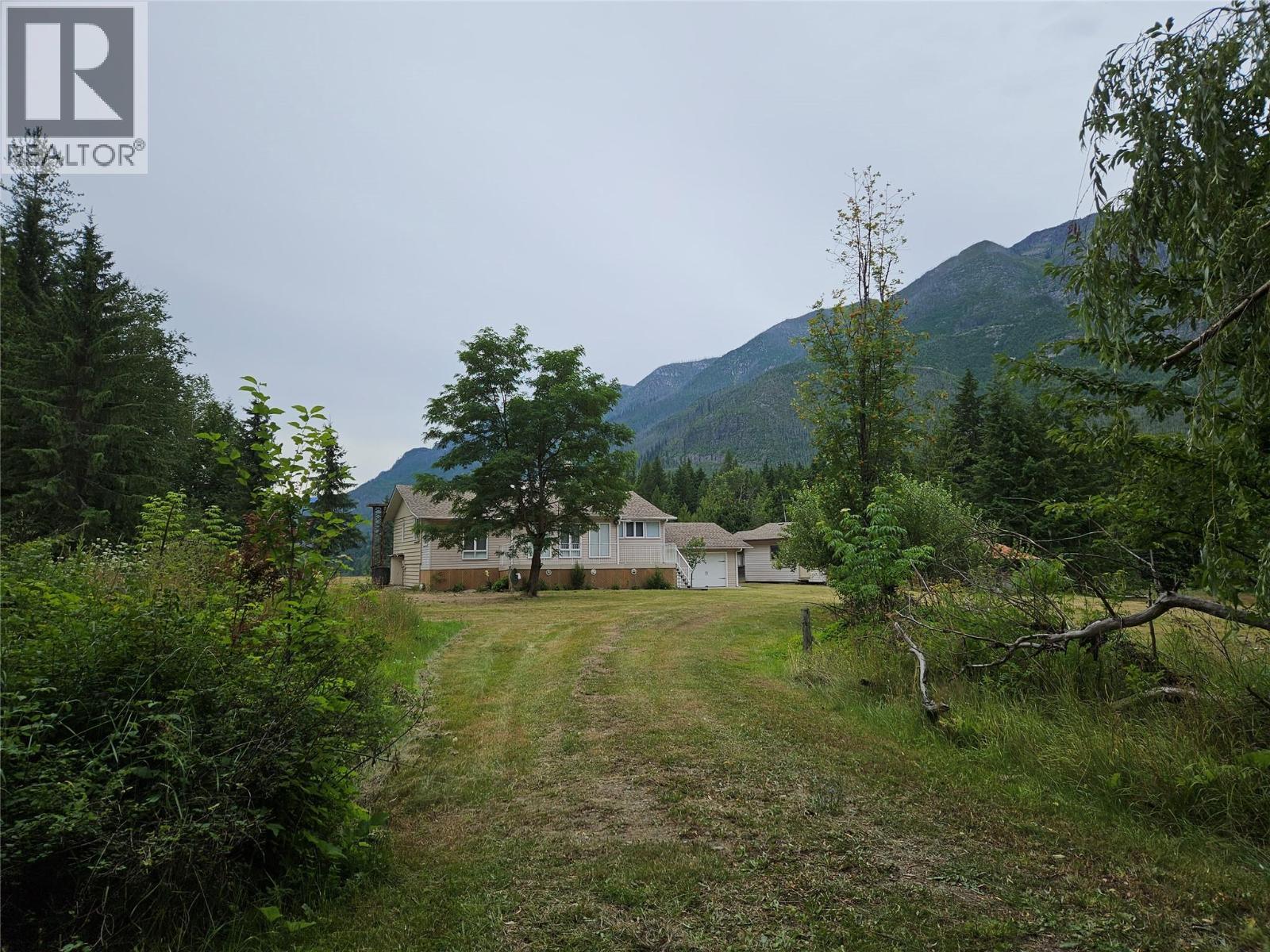 145 Mostyn Road, Arrow Park, BC - Outdoor With View