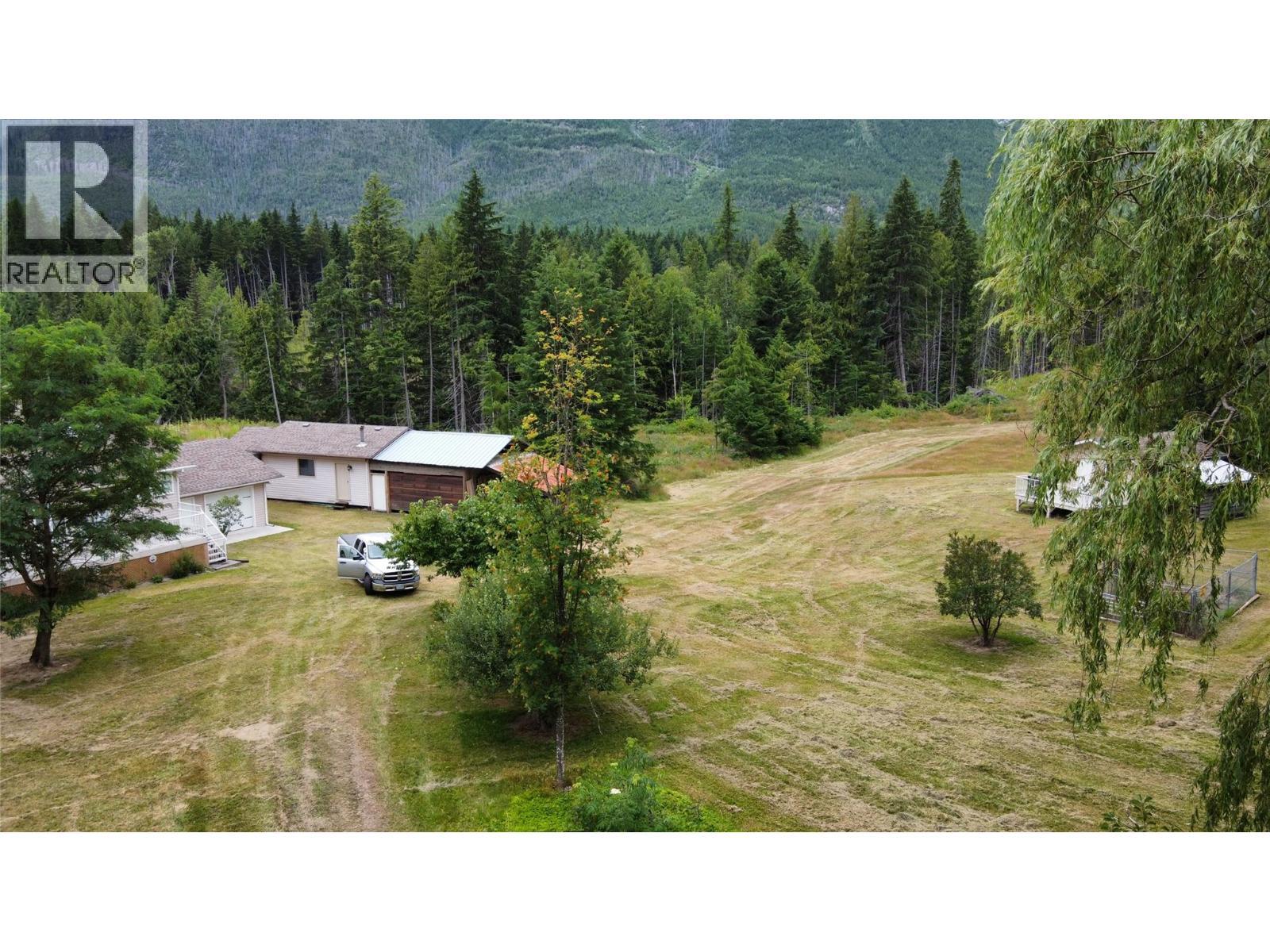 145 Mostyn Road, Arrow Park, BC - Outdoor With View