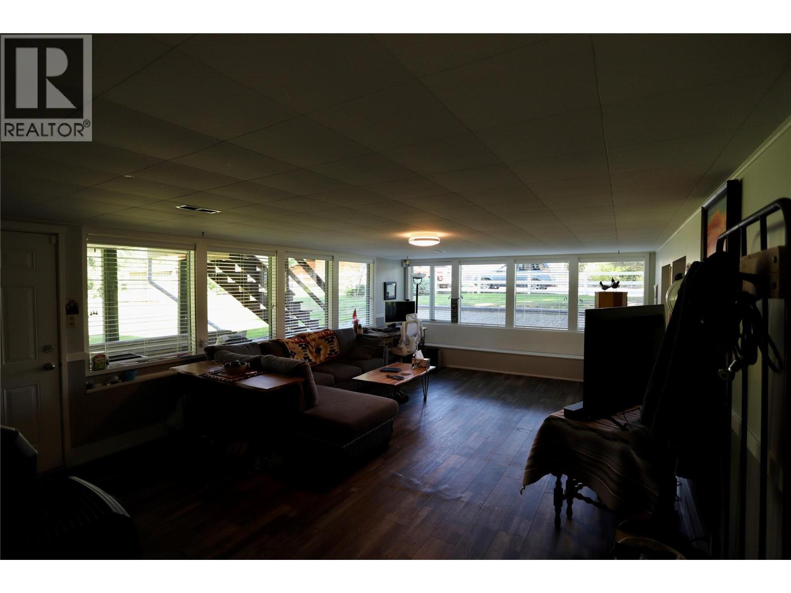 120 Arab Run Road, Kamloops, BC - Indoor