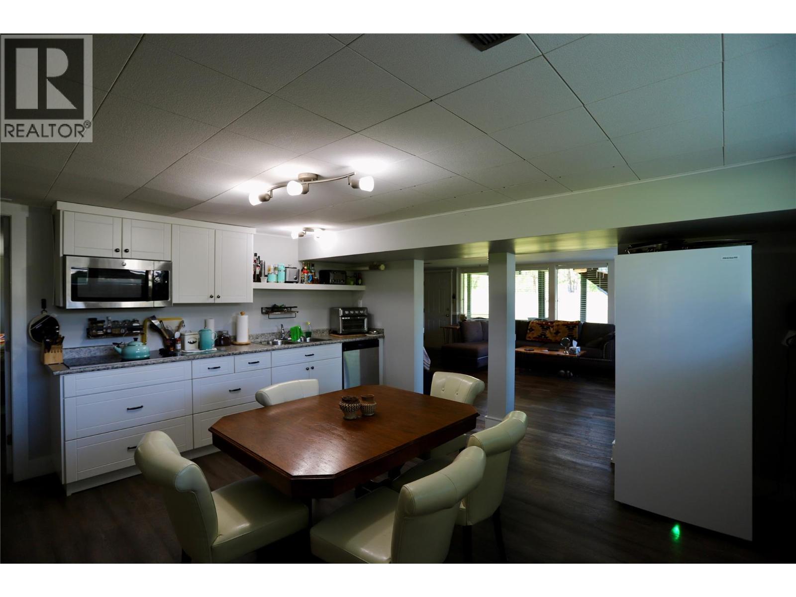 120 Arab Run Road, Kamloops, BC - Indoor Photo Showing Other Room