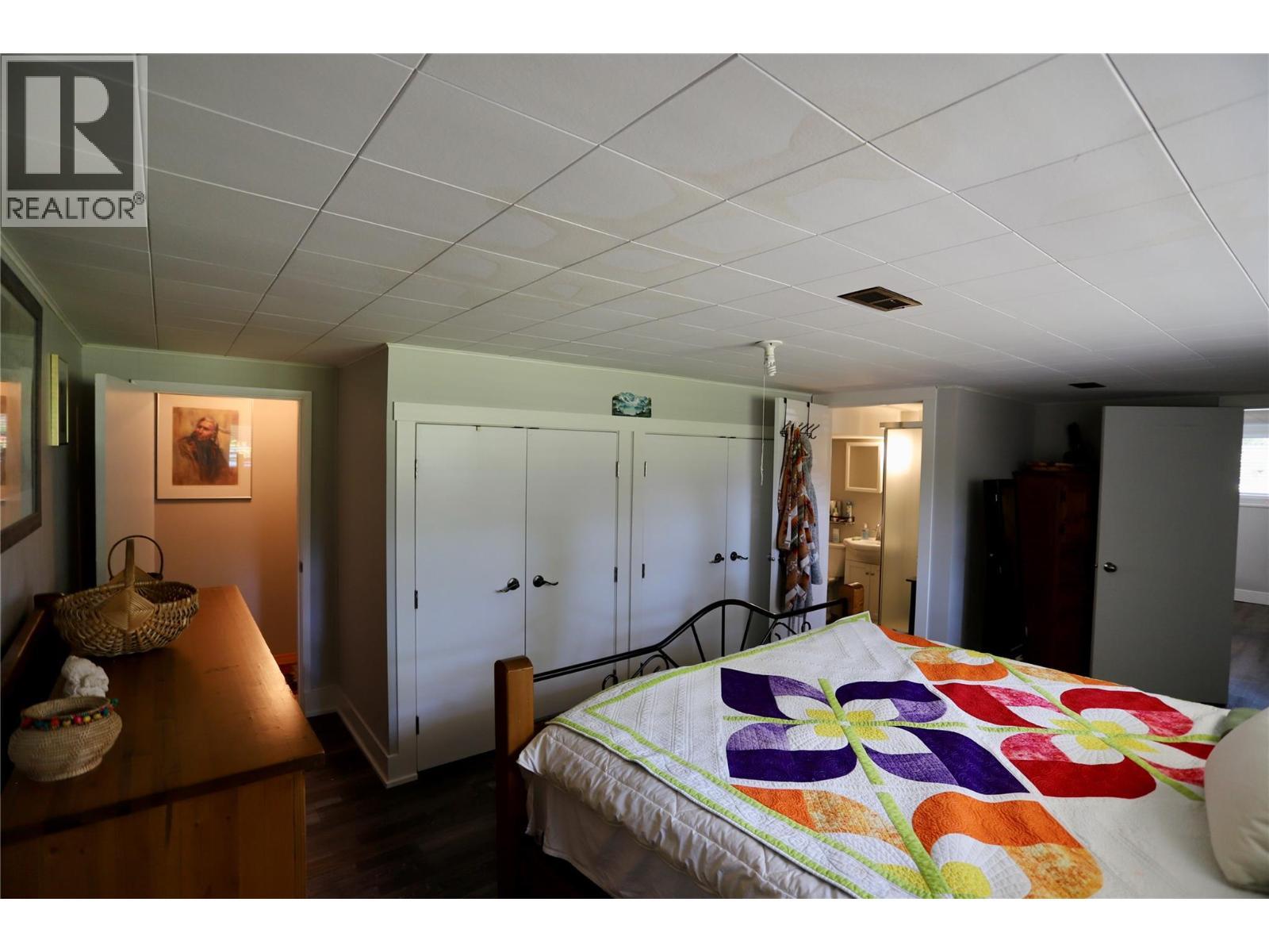 120 Arab Run Road, Kamloops, BC - Indoor Photo Showing Bedroom