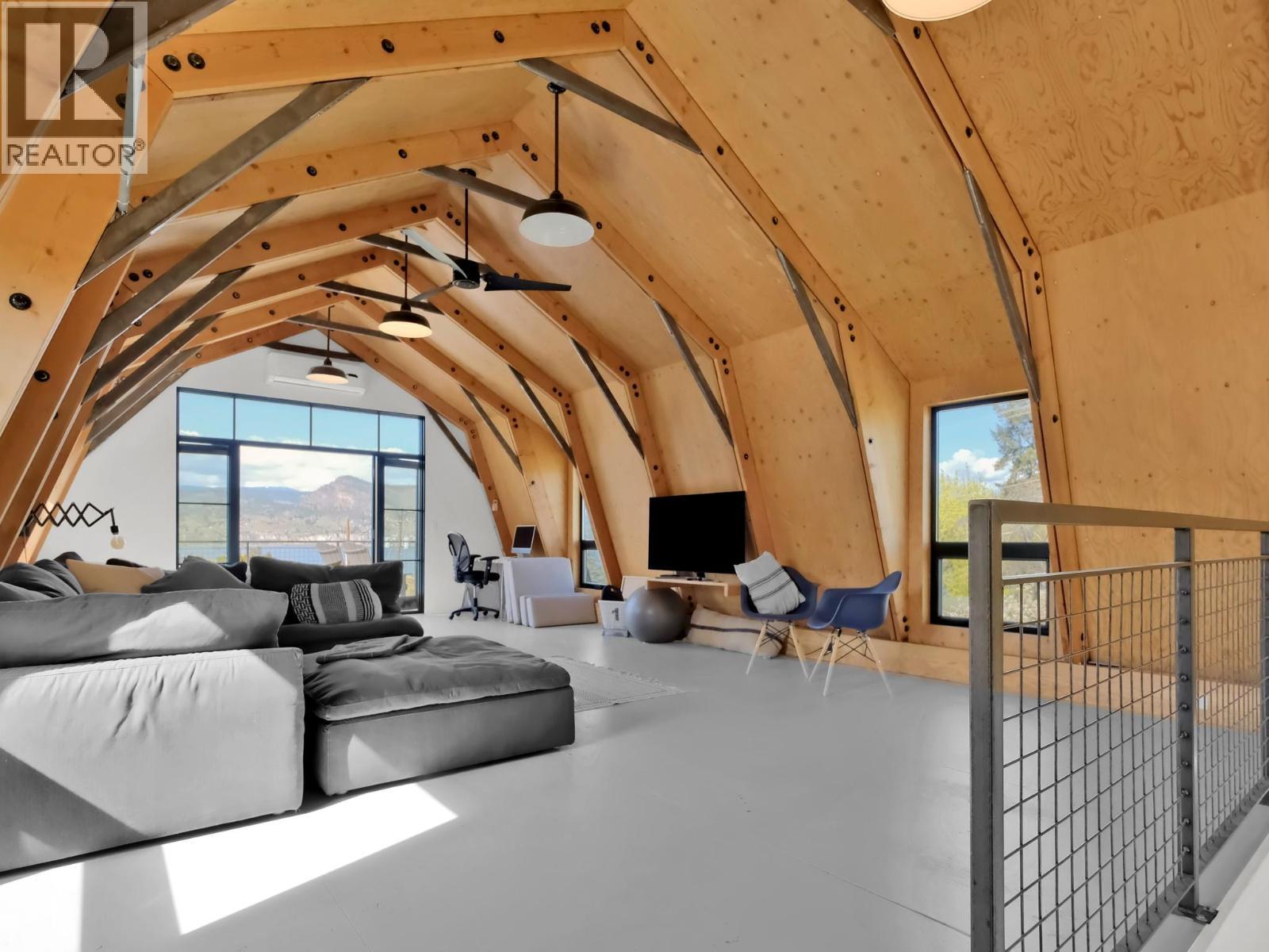 620 Boothe Road, Naramata, BC