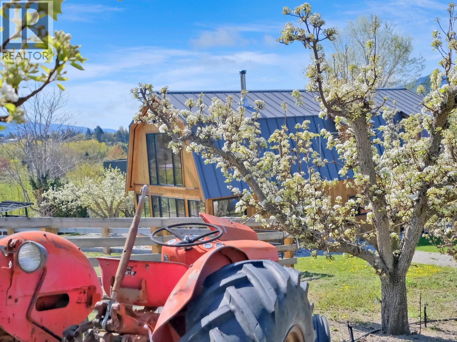 620 Boothe Road, Naramata, BC