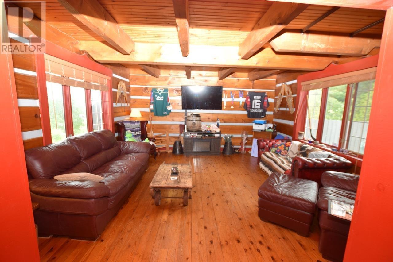 4517 Highway 17, Spragge, ON - Indoor Photo Showing Other Room