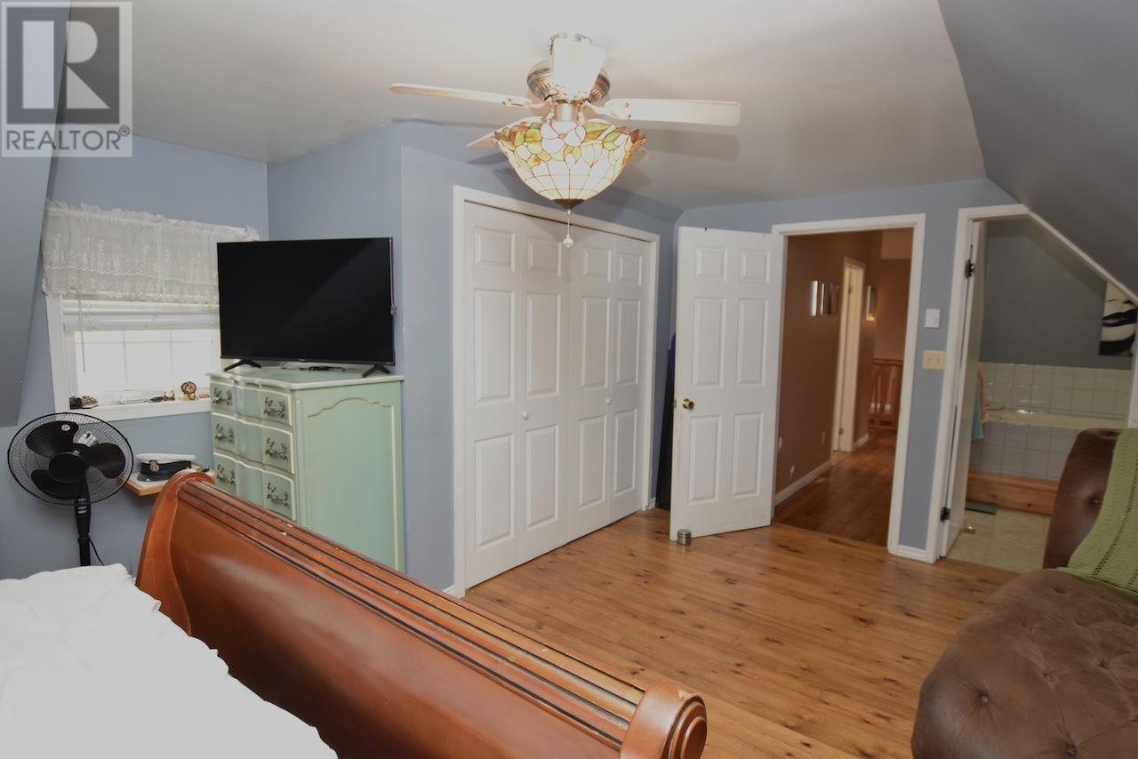 4517 Highway 17, Spragge, ON - Indoor