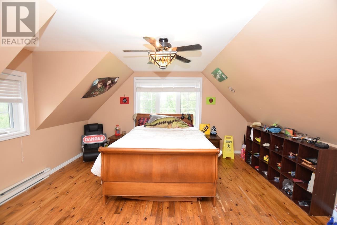 4517 Highway 17, Spragge, ON - Indoor Photo Showing Bedroom
