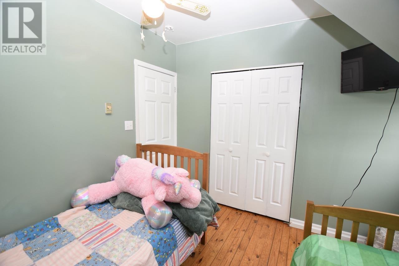 4517 Highway 17, Spragge, ON - Indoor Photo Showing Bedroom