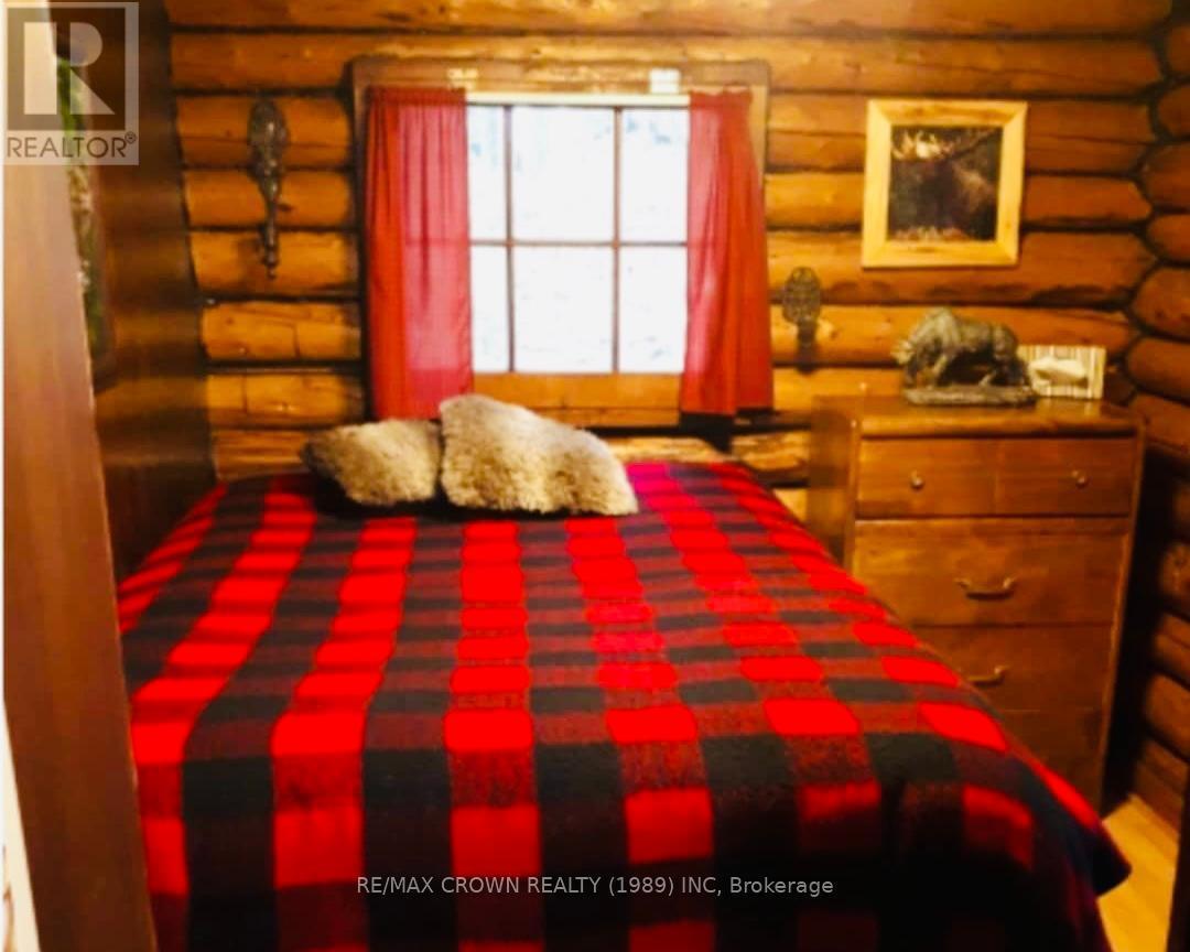 Lt 5-6 Stoddart Township, Hearst, ON - Indoor Photo Showing Bedroom