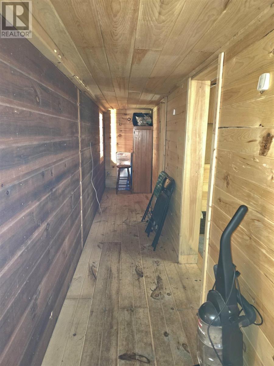 . Brady Rd, Iron Bridge, ON - Photo Showing Other Room