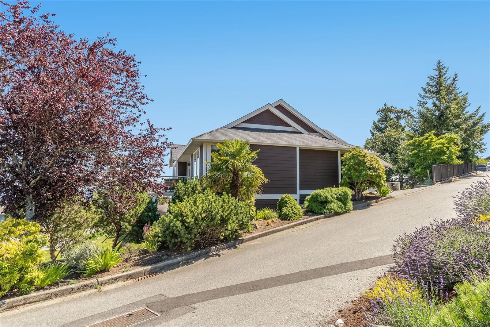 3708 Glen Oaks Dr, Nanaimo, BC