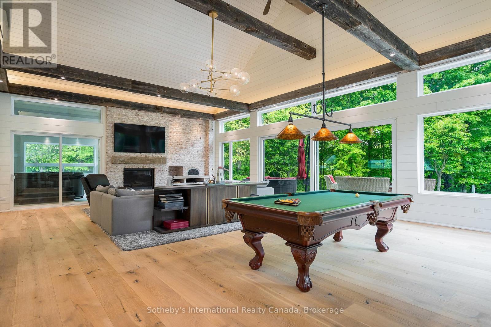 Grand room w/ hot tub, oversized glass doors - 12800 8Th Concession, King (Nobleton), ON