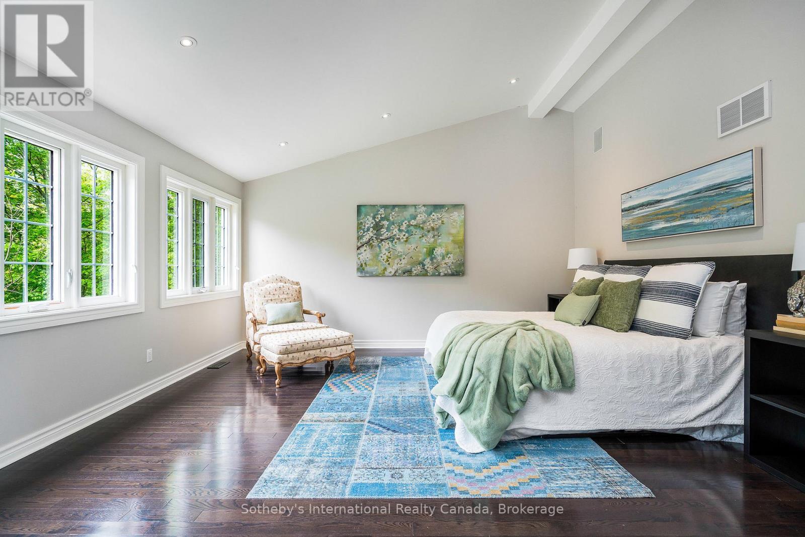 Primary in Guest house with ensuite & w/in closet - 12800 8Th Concession, King (Nobleton), ON