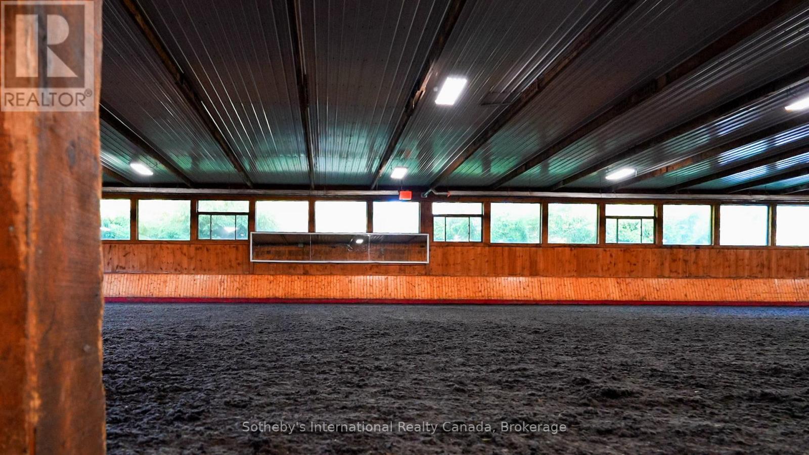 Massive indoor heated arena with top footing - 12800 8Th Concession, King (Nobleton), ON