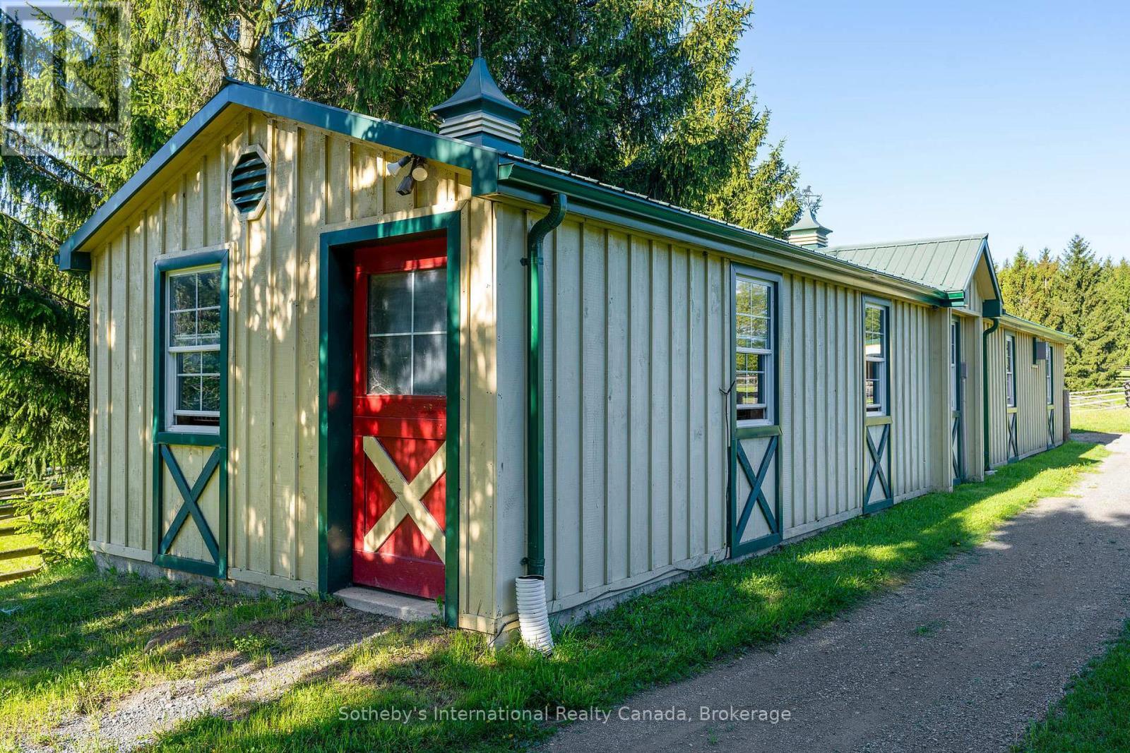 5 car garage/storage/workshop - 12800 8Th Concession, King (Nobleton), ON