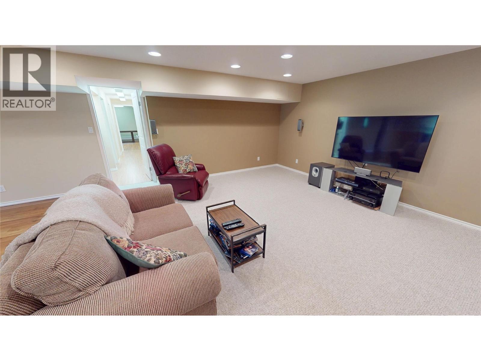 105 Castle Mountain Road, Fernie, BC - Indoor