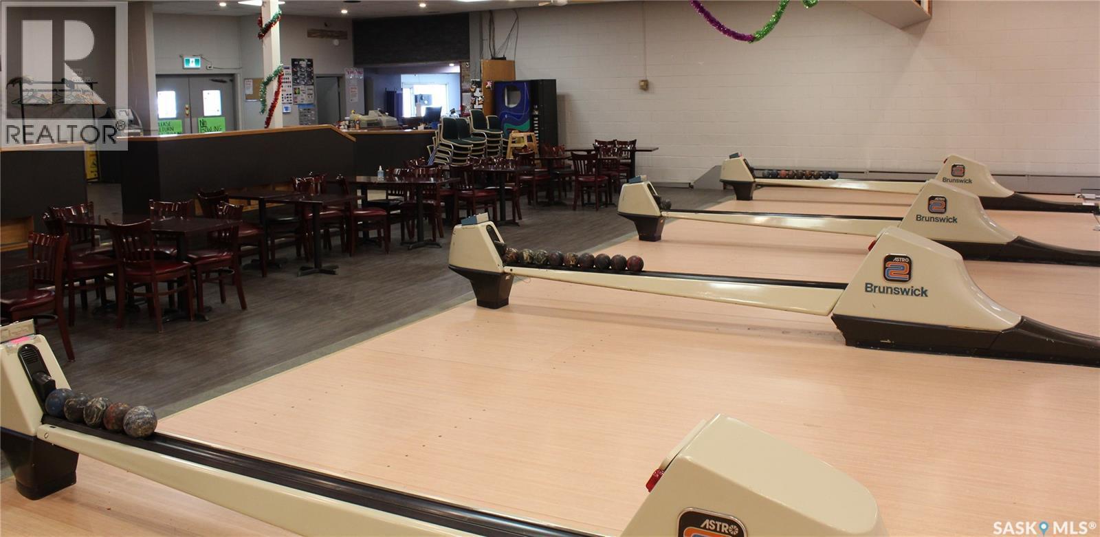 8 2Nd Avenue Sw, Weyburn, SK