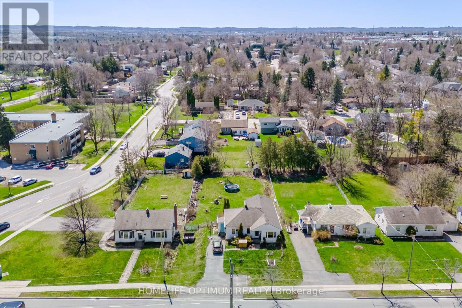 132 Eagle Street, Newmarket, ON - Outdoor With View