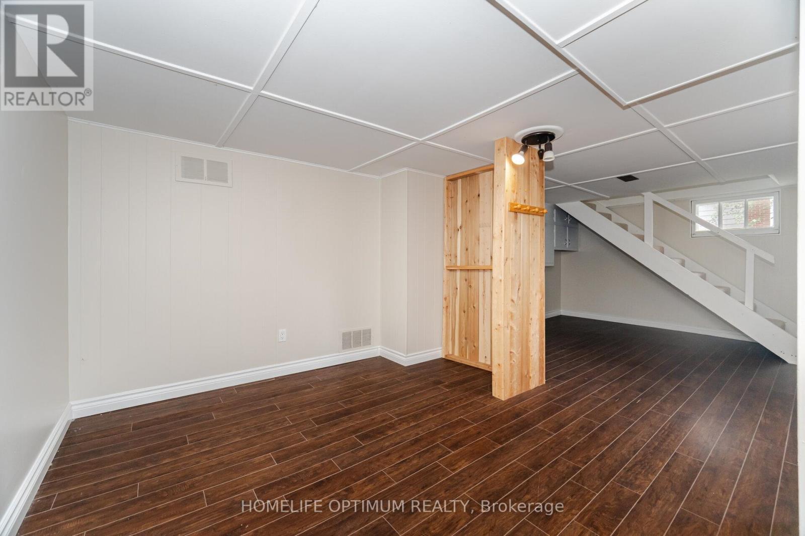 132 Eagle Street, Newmarket, ON - Indoor Photo Showing Other Room