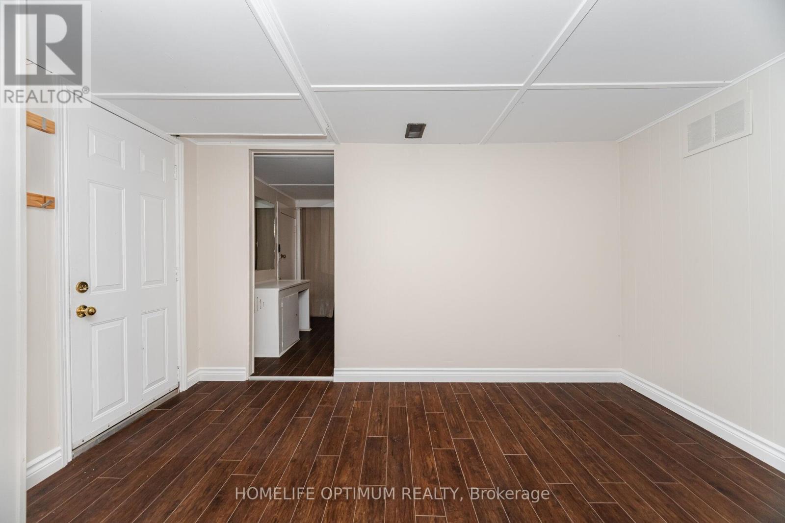 132 Eagle Street, Newmarket, ON - Indoor Photo Showing Other Room