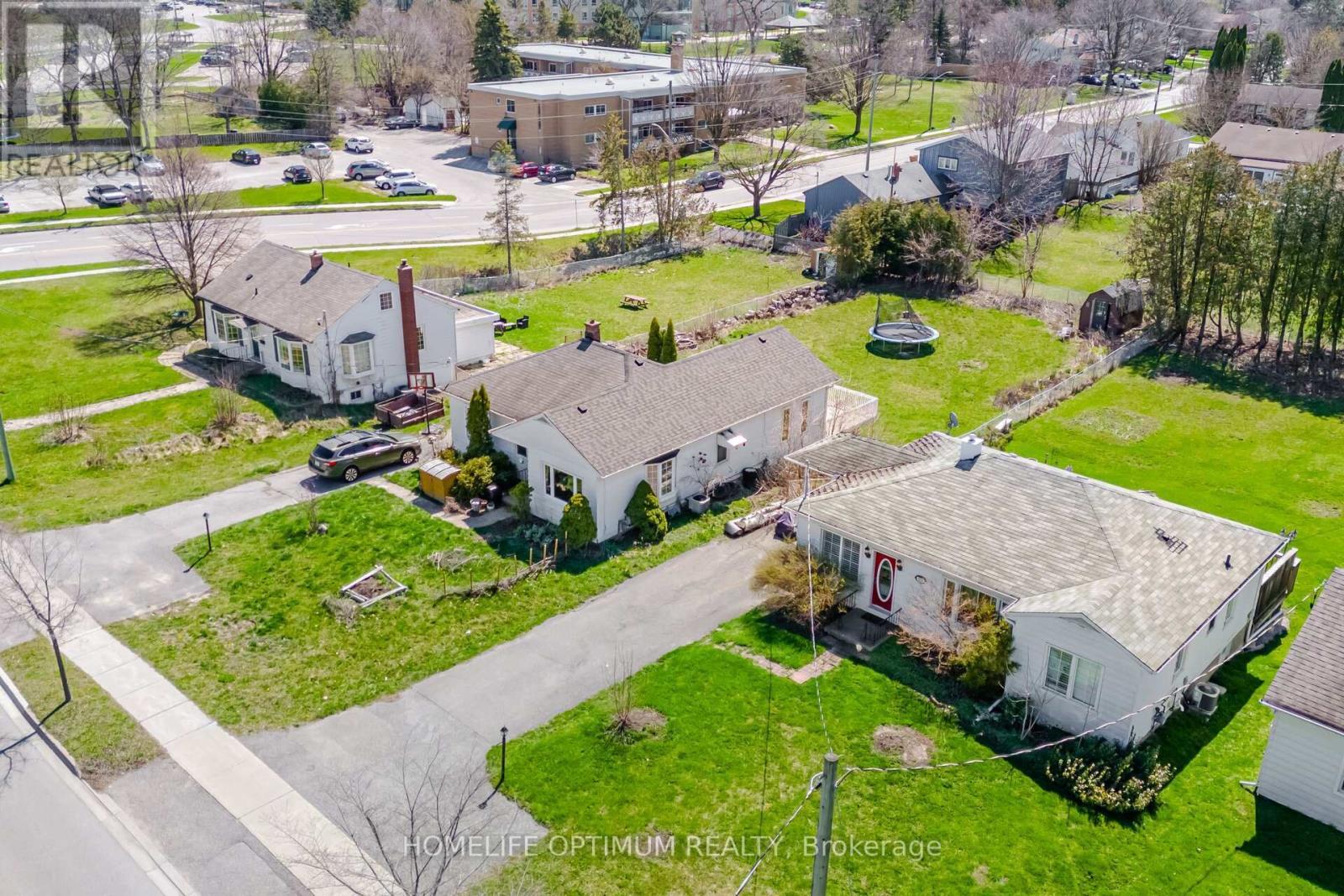 132 Eagle Street, Newmarket, ON - Outdoor With View