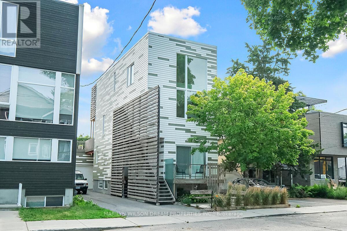 67 Pinhey Street, Ottawa, ON - Outdoor