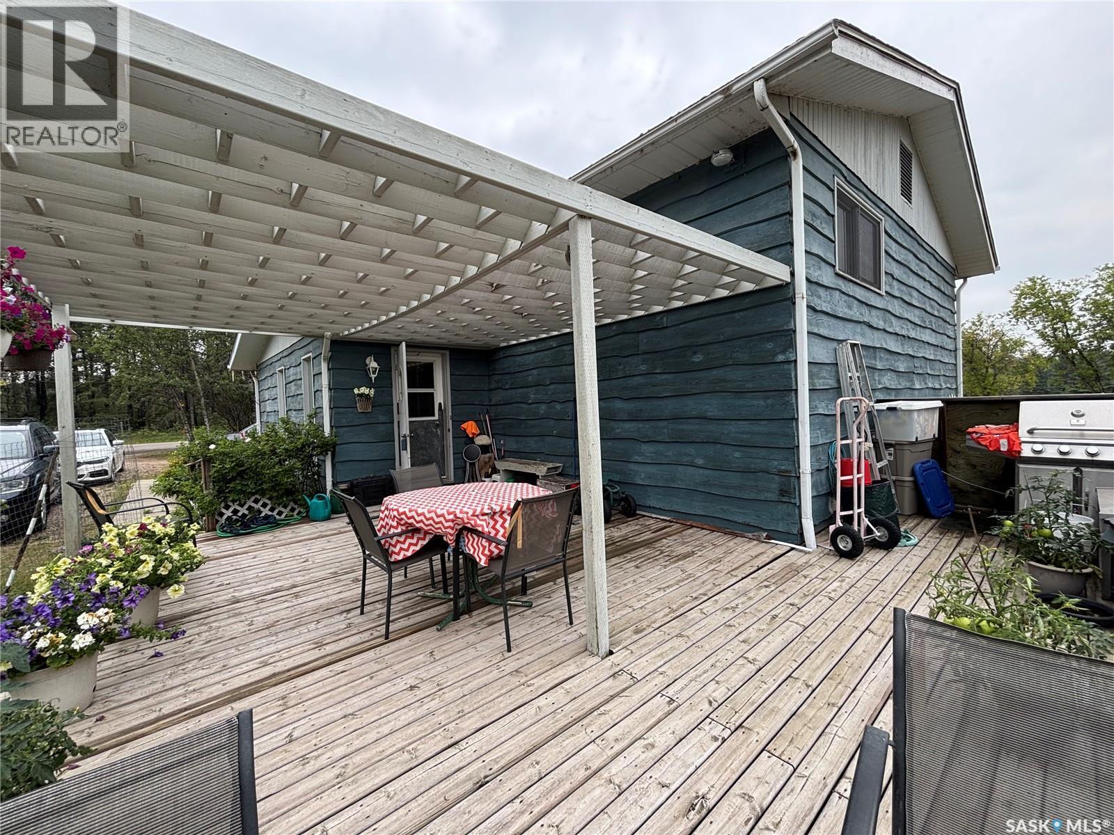 609 10Th Street N, Nipawin Rm No. 487, SK - Outdoor With Deck Patio Veranda