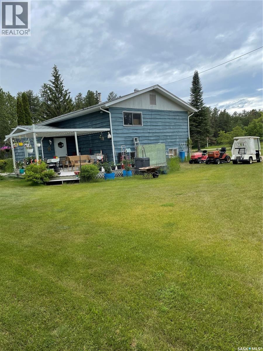 609 10Th Street N, Nipawin Rm No. 487, SK - Outdoor With Deck Patio Veranda