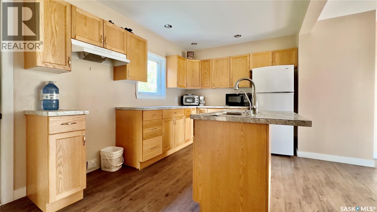 Mervin Acreage - Robinson, Mervin Rm No.499, SK - Indoor Photo Showing Kitchen