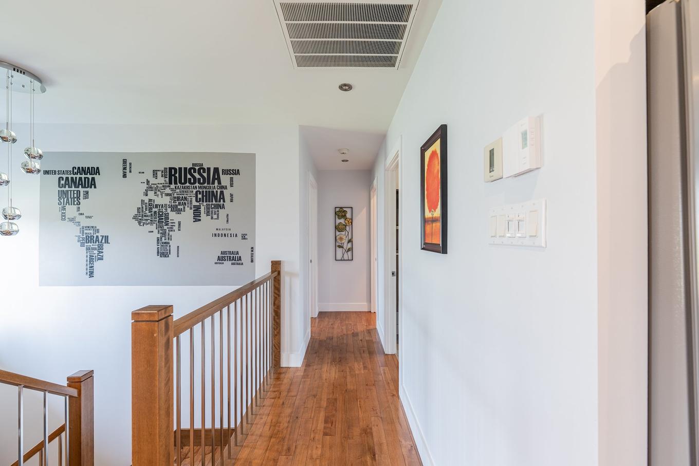 Corridor - 65 Rue Picard, L'Épiphanie, QC - Indoor Photo Showing Other Room