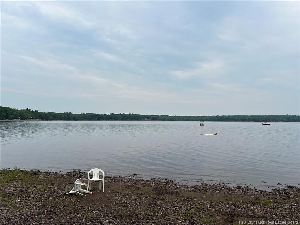 - Mills Cres, Mill Cove, NB