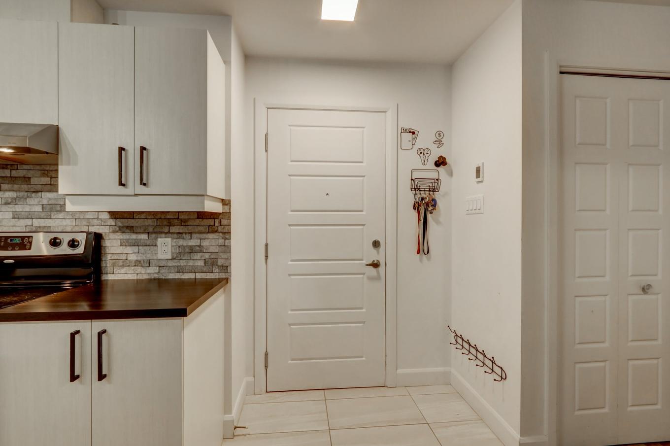 Hall d'entrée/Vestibule - 106-2300 Rue De La Traversée, Saint-Jérôme, QC - Indoor