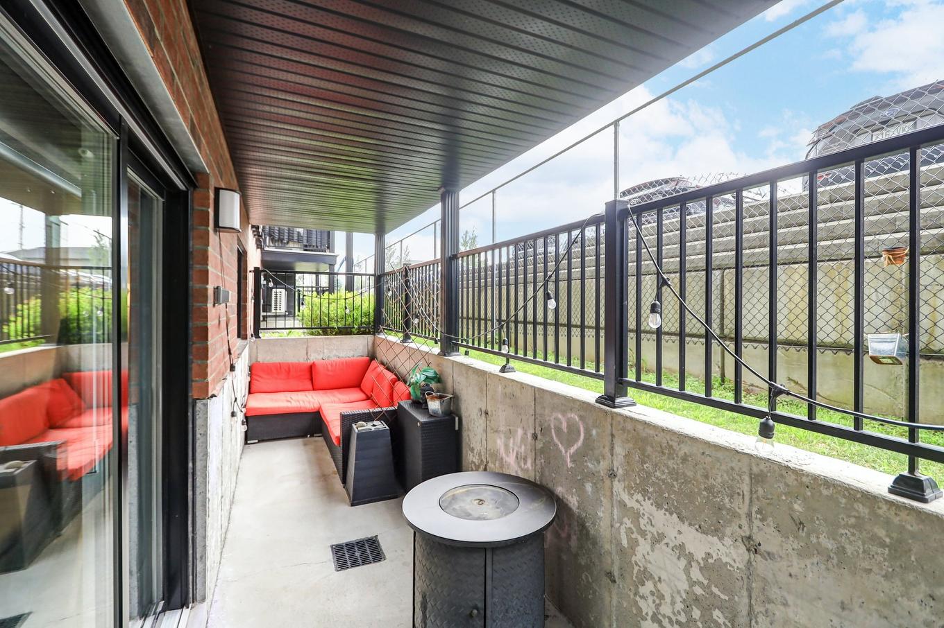 Terrasse - 106-2300 Rue De La Traversée, Saint-Jérôme, QC - Outdoor With Exterior