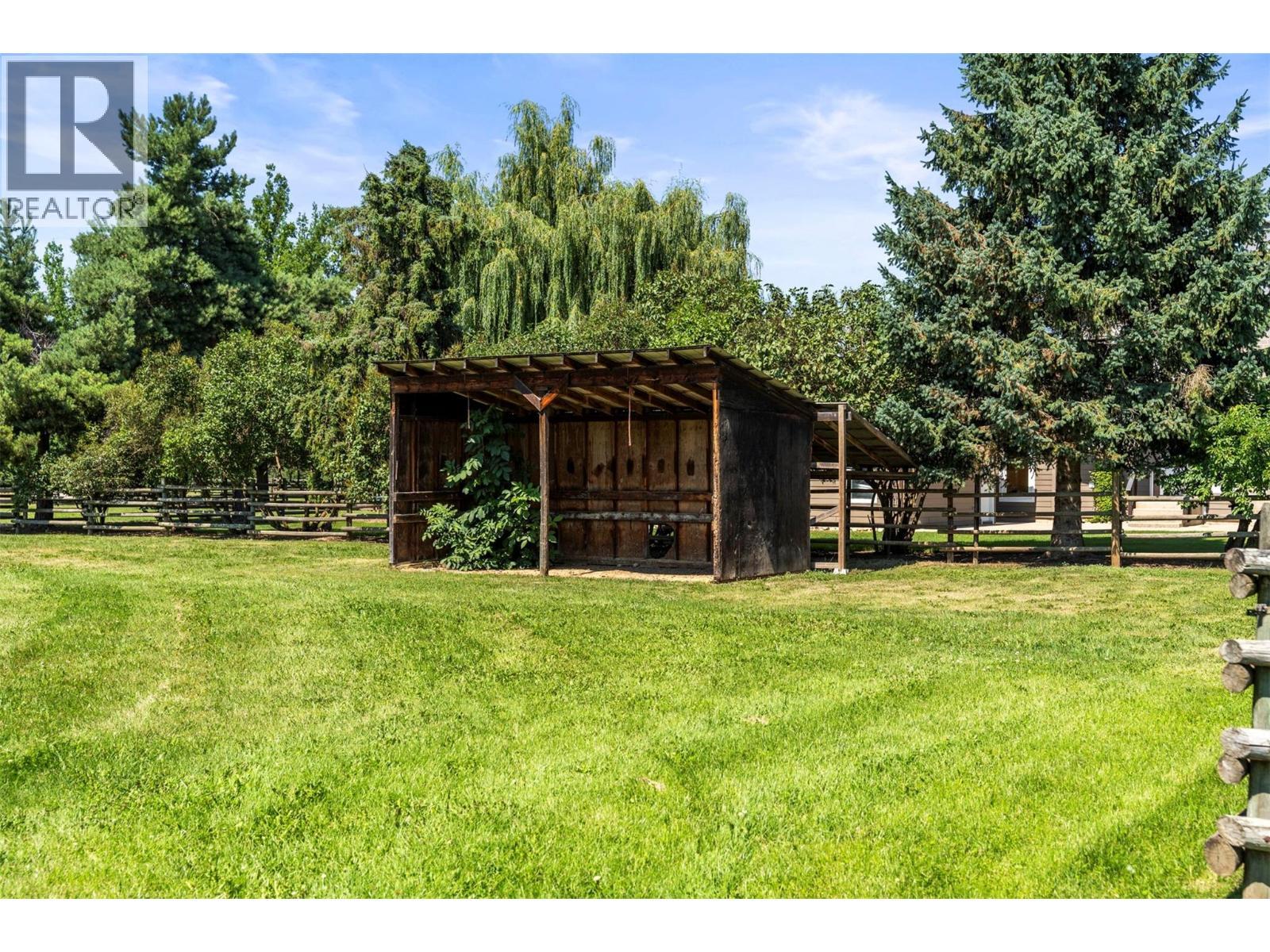 48 Waterside Road, Enderby, BC - Outdoor