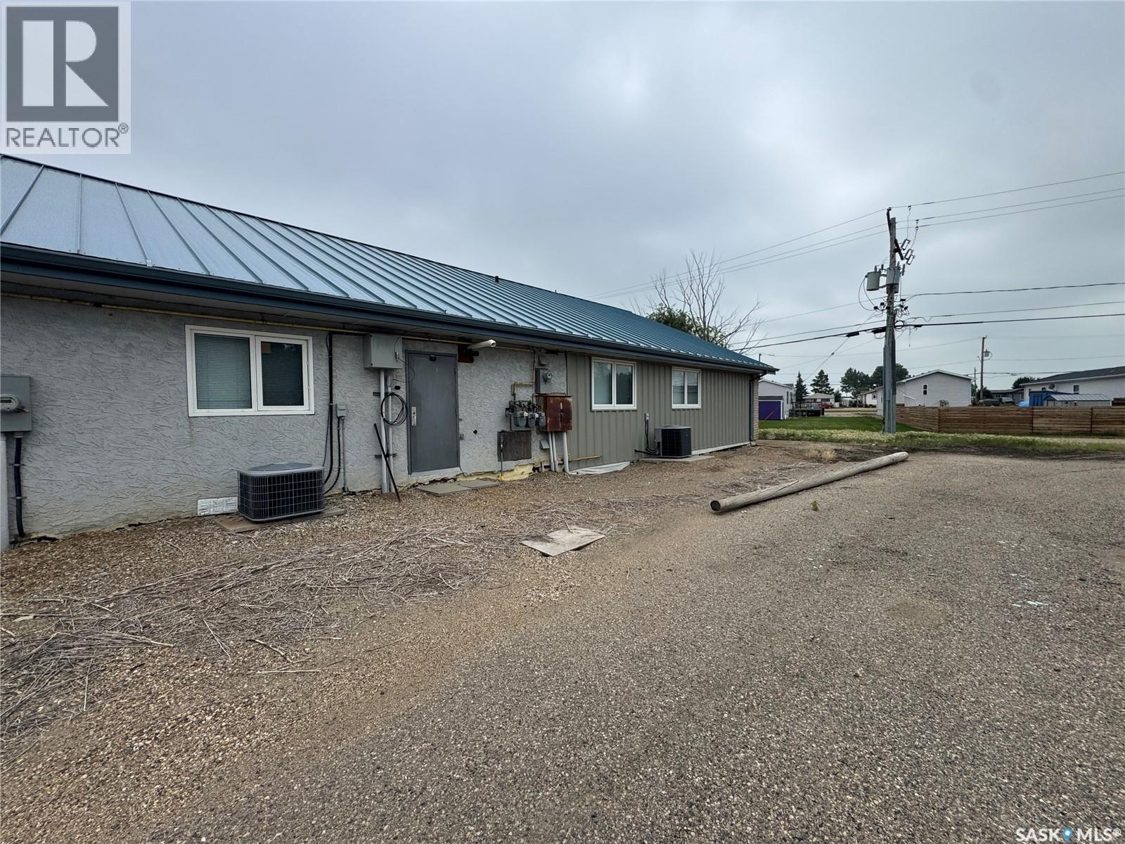 102 Sims Avenue, Weyburn, SK