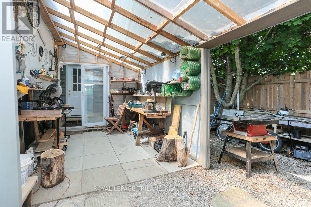 14 Poplar Street, Dutton/Dunwich (Wallacetown), ON - Indoor Photo Showing Other Room