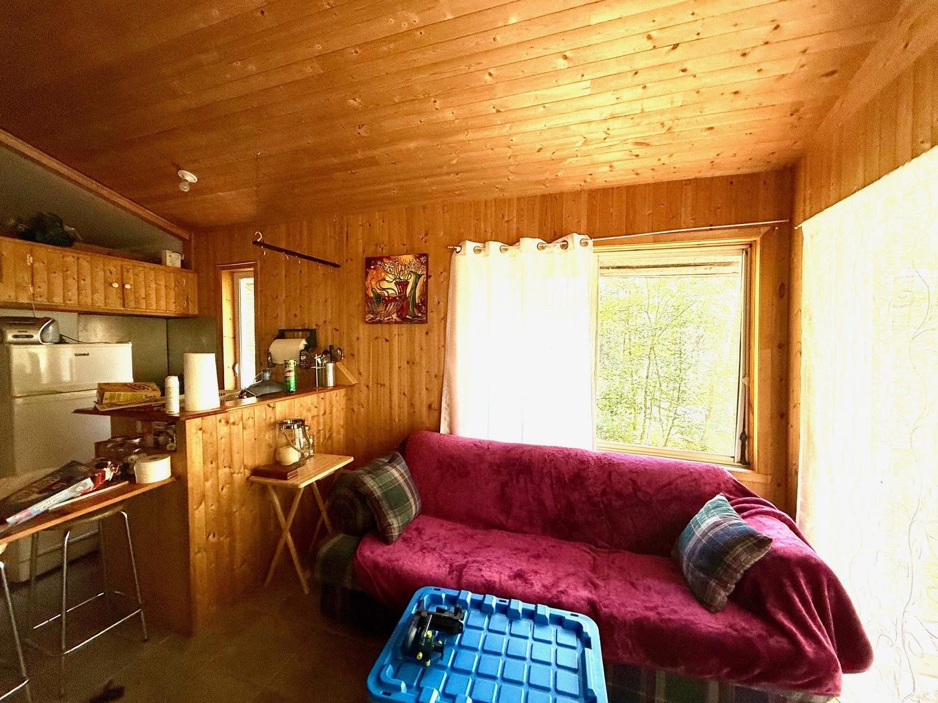 Living room - 6305 Mtée Fugère, Labelle, QC - Indoor