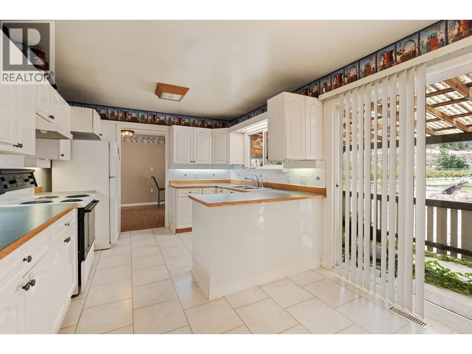 3219 River Road, Keremeos, BC