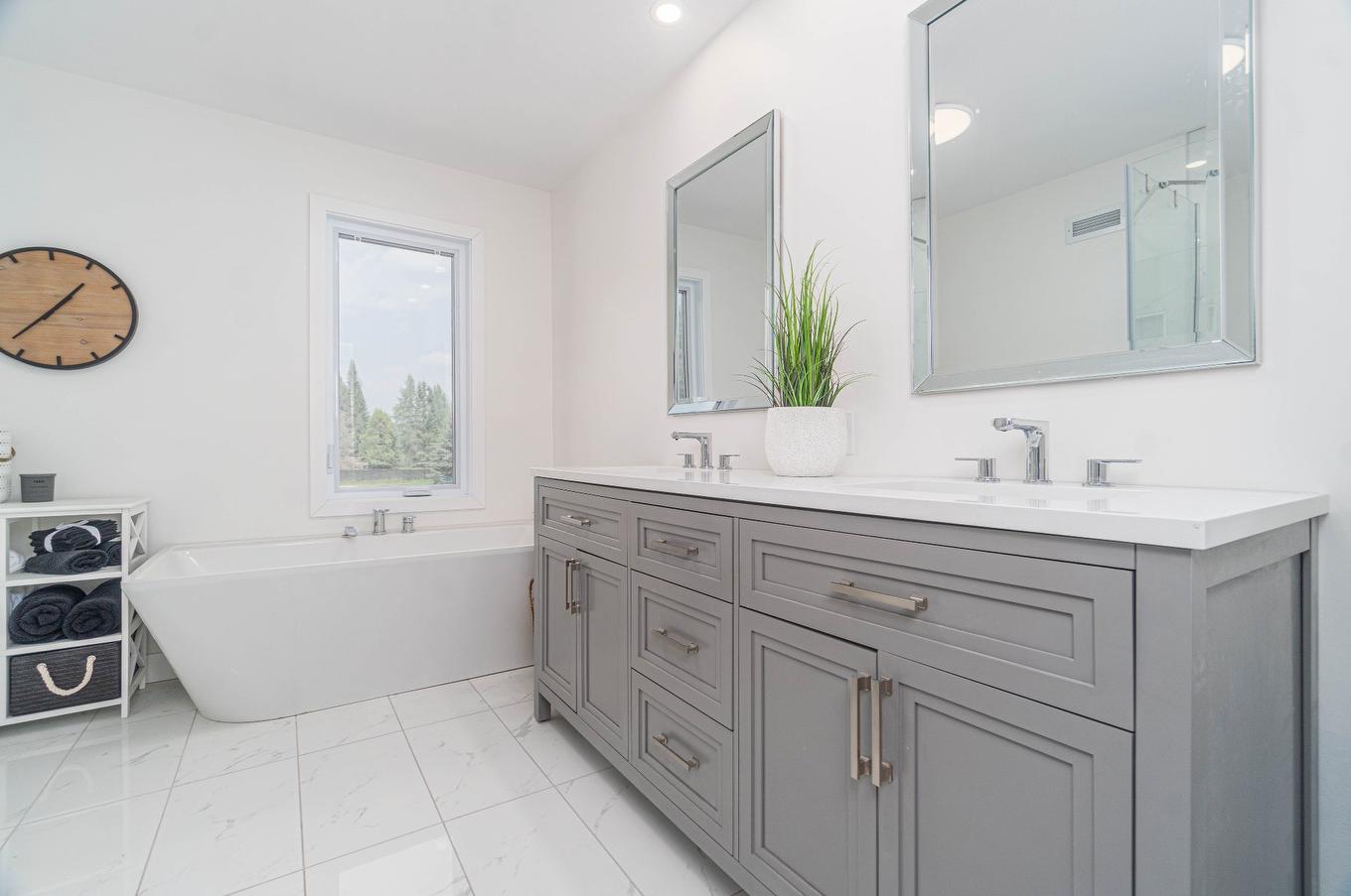 Bathroom - 145 7E Rang, Mont-Tremblant, QC - Indoor Photo Showing Bathroom