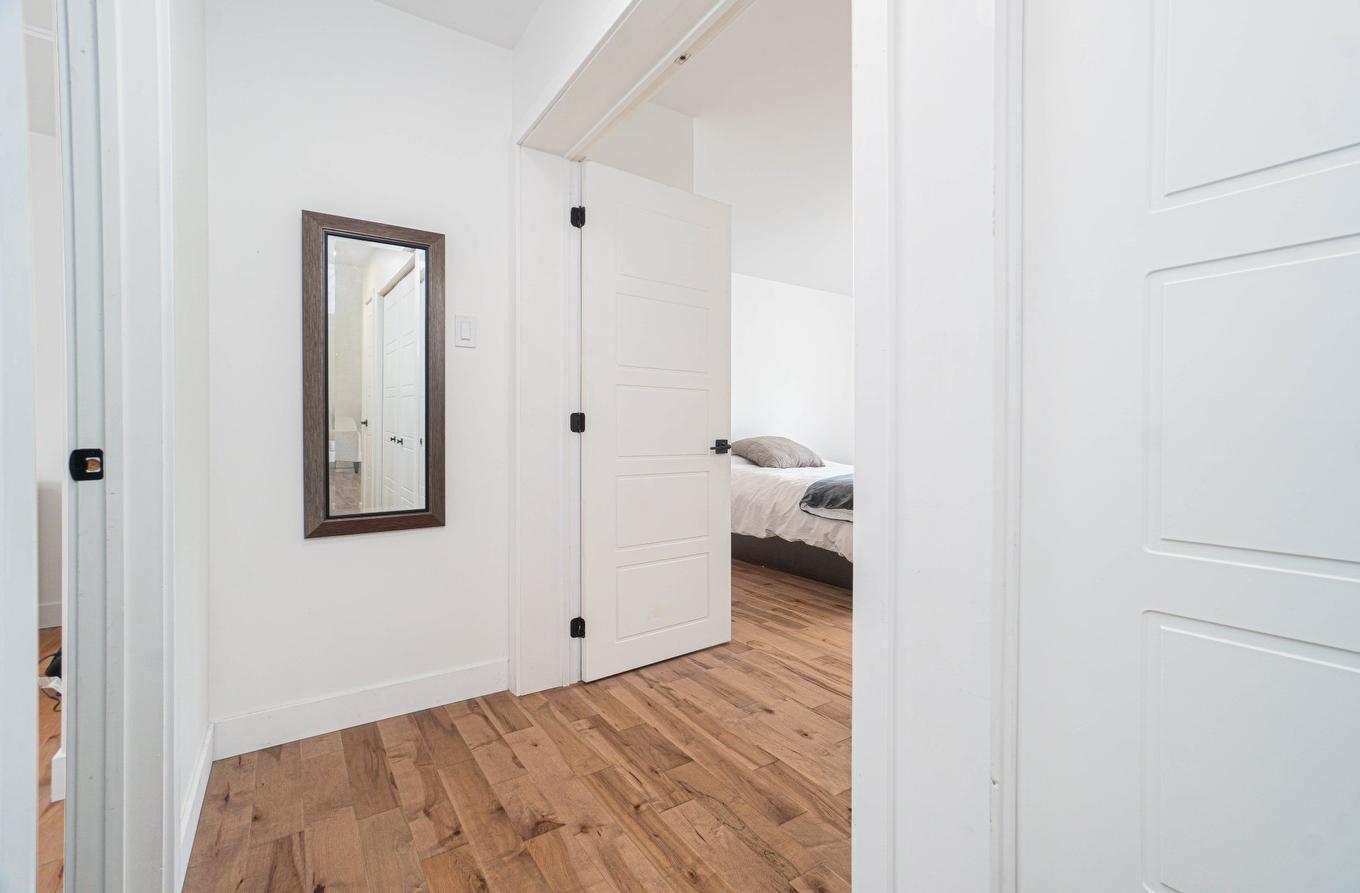 Passageway - 145 7E Rang, Mont-Tremblant, QC - Indoor Photo Showing Other Room