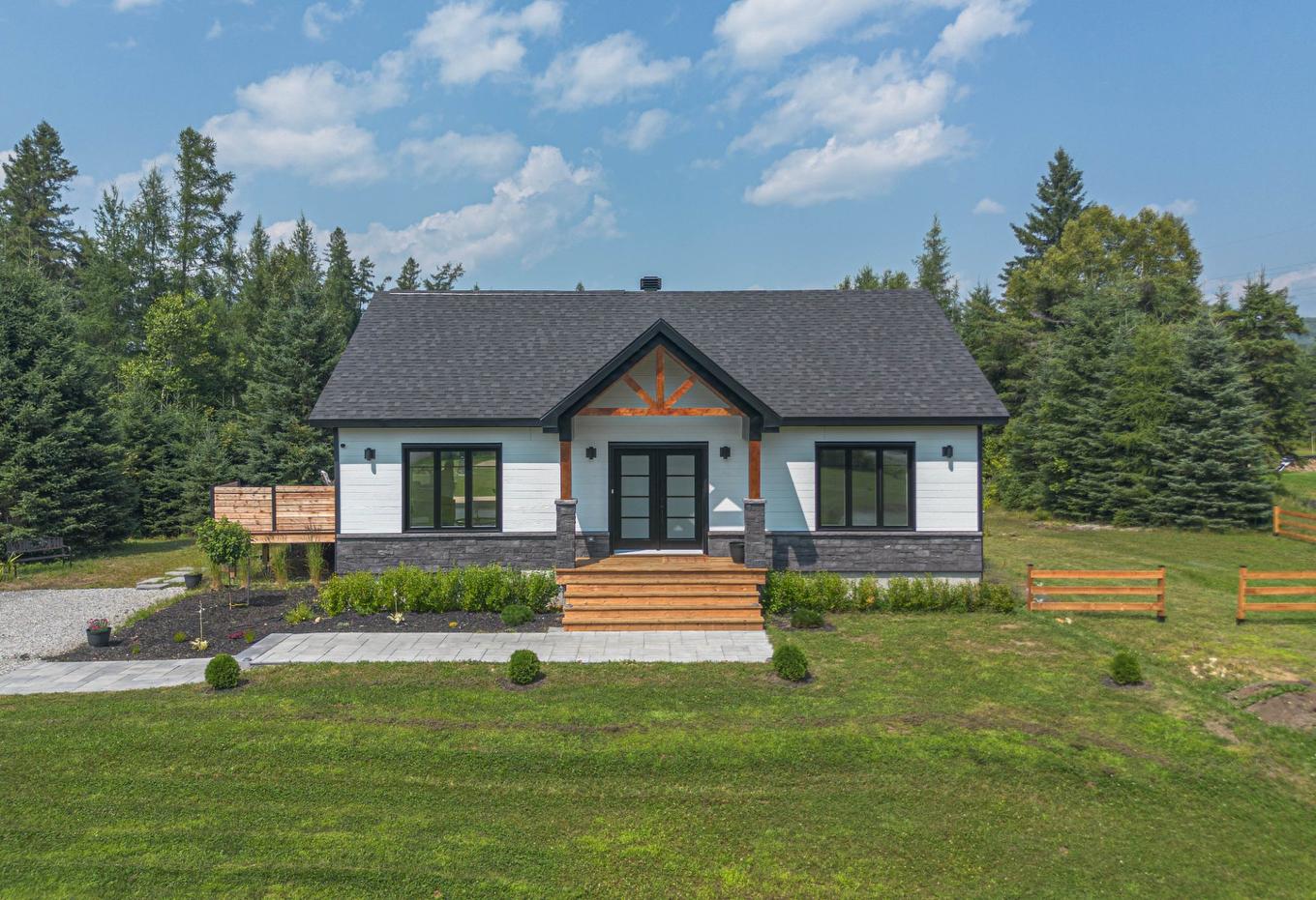 Exterior - 145 7E Rang, Mont-Tremblant, QC - Outdoor With Facade