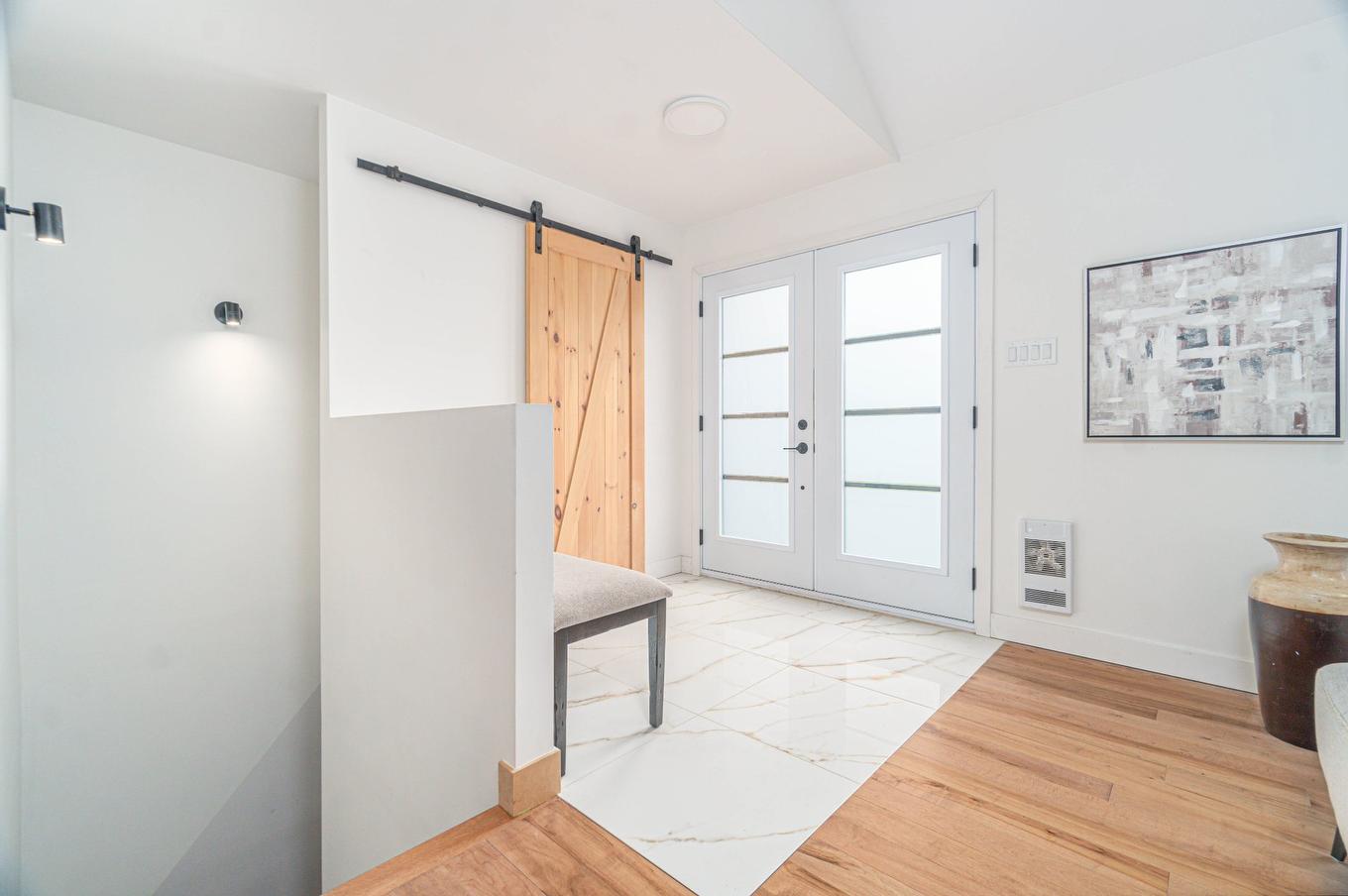 Hall - 145 7E Rang, Mont-Tremblant, QC - Indoor Photo Showing Other Room