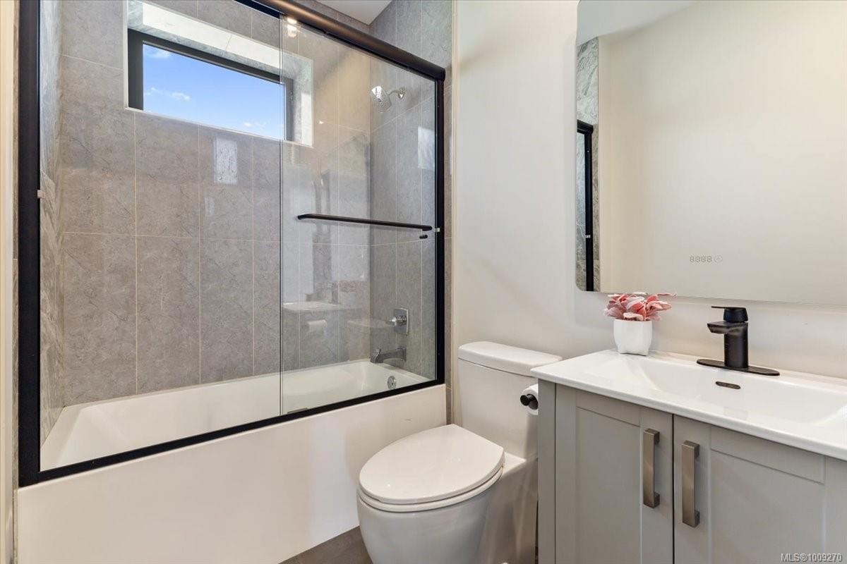 116 Sharon Pl, Nanaimo, BC