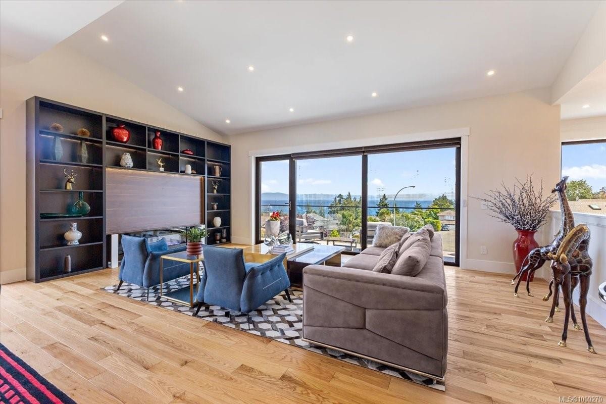 116 Sharon Pl, Nanaimo, BC